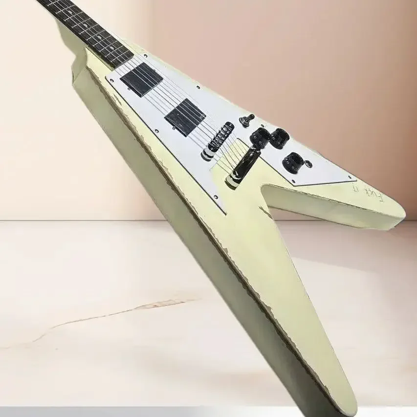 Instrumenty muzyczne Stare sam – Musical Instrument Old recenzja i cena