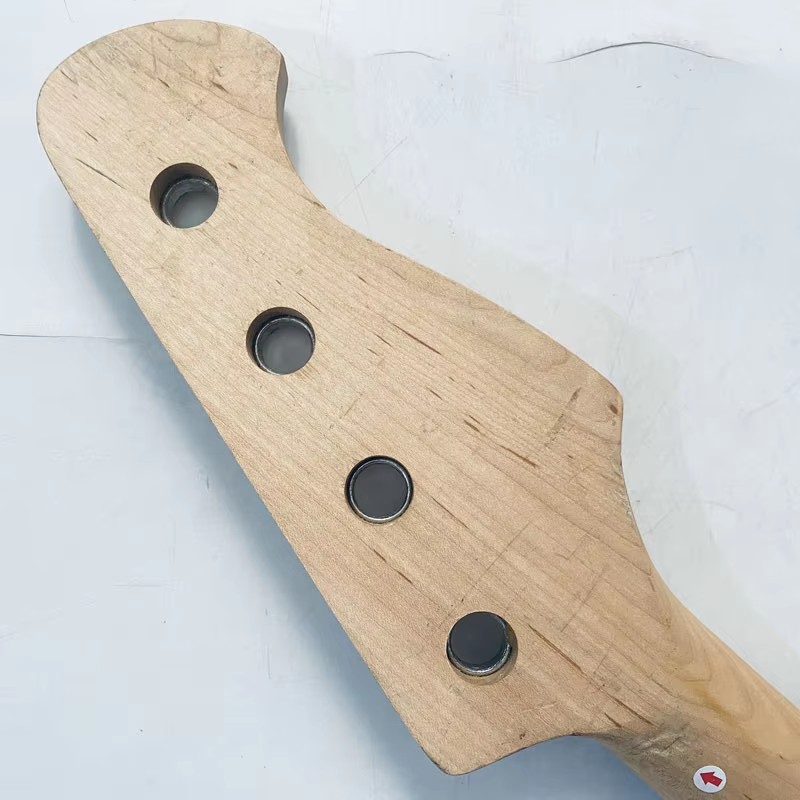 LN860 Leworęczny, oryginalny i – Bass Guitar Fretless recenzja i cena
