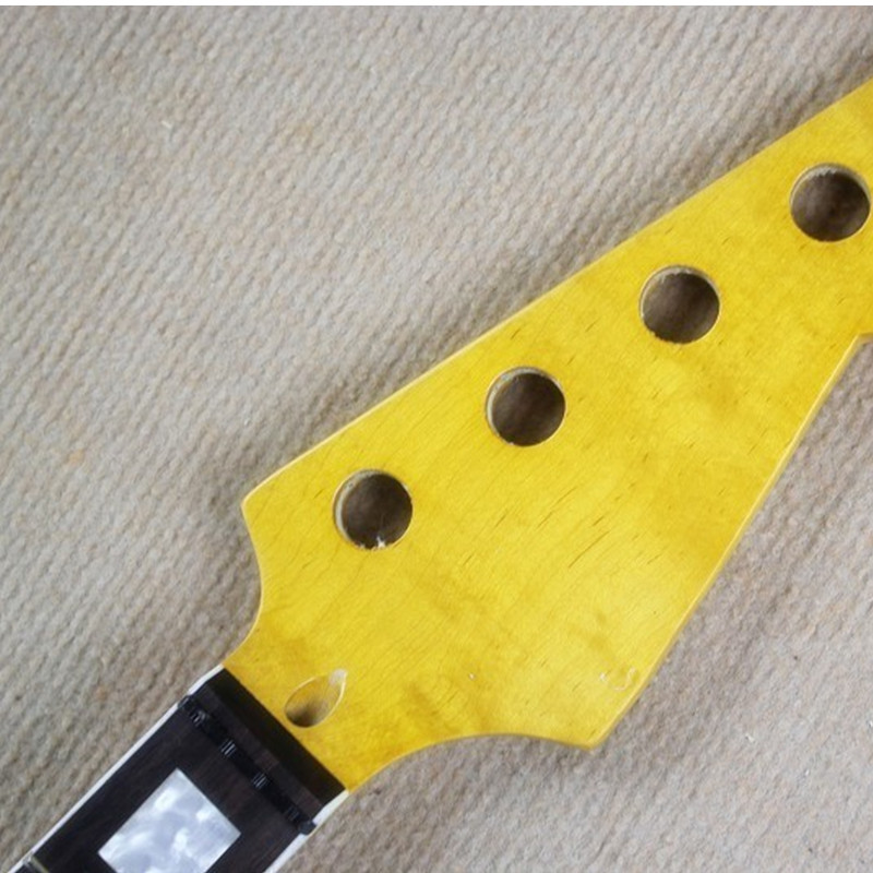 20 progów klon elektryczna git – Bass Guitar Fretless recenzja i cena